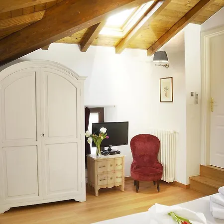 Casa Del Portico Mezzegra